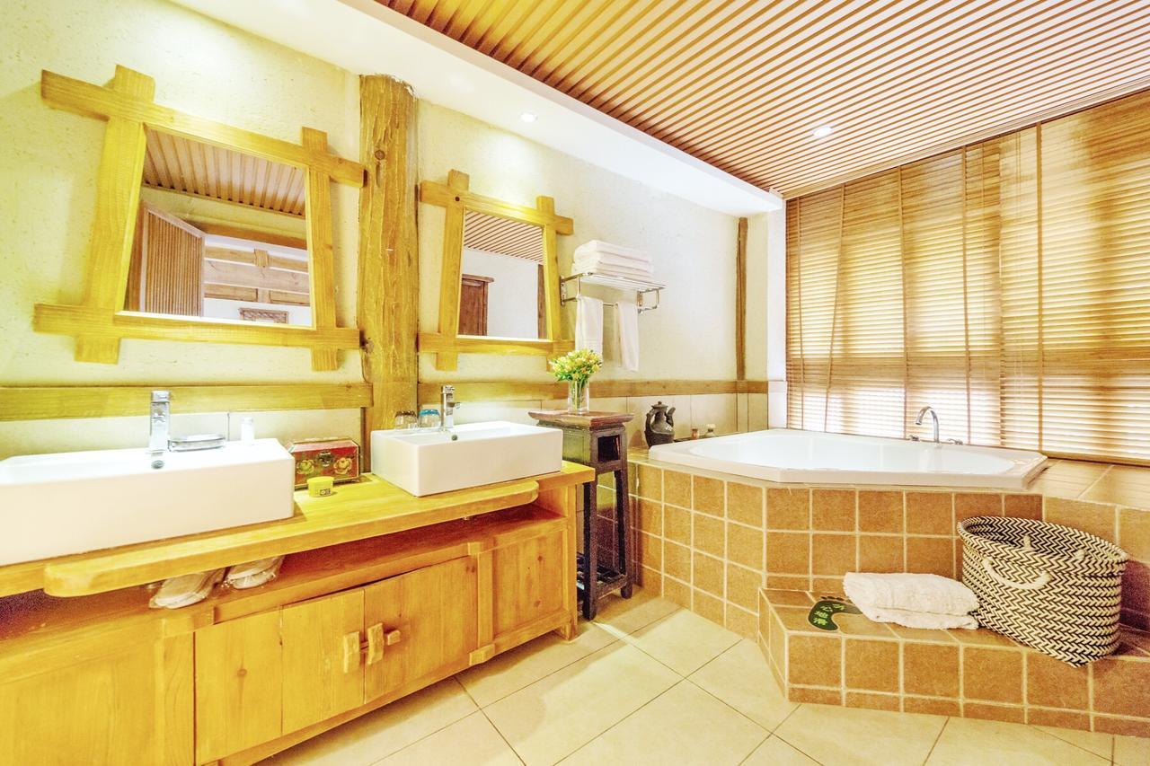 Lijiang Shuhe Yuefeng Resort Hotel Eksteriør bilde