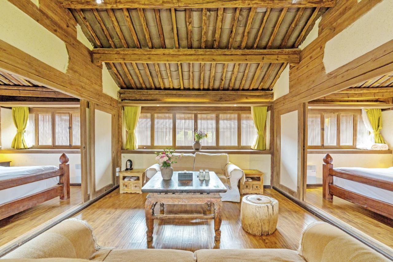 Lijiang Shuhe Yuefeng Resort Hotel Eksteriør bilde